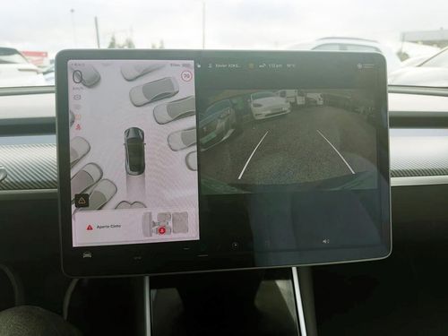 Tesla Model 3 - Photo 44