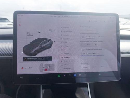 Tesla Model 3 - Photo 34