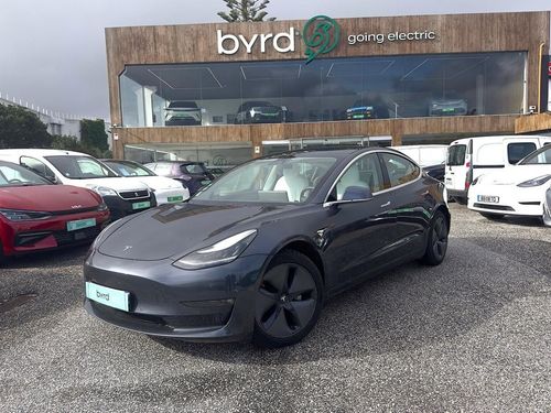 Tesla Model 3 - Photo 1