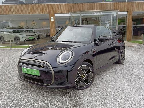 MINI Cabrio - Photo 2