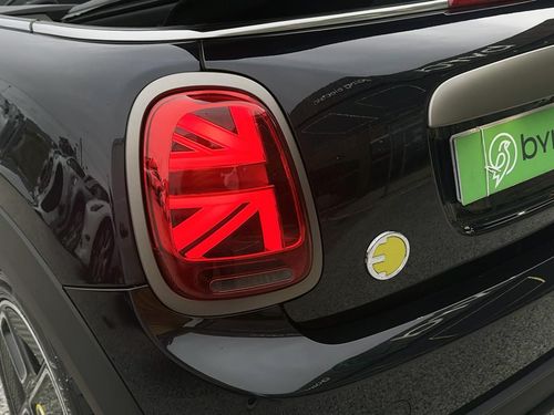 MINI Cabrio - Photo 9