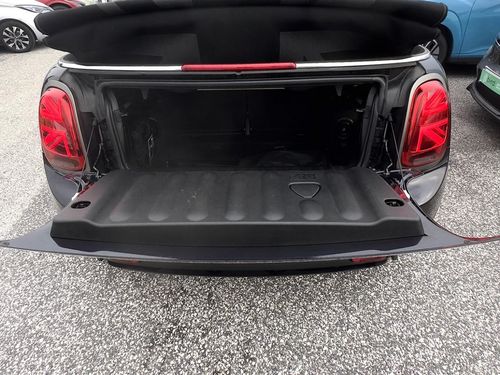 MINI Cabrio - Photo 10