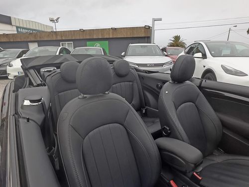 MINI Cabrio - Photo 27