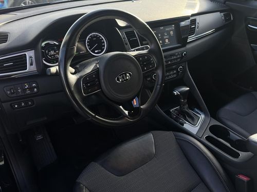 Kia Niro - Photo 13