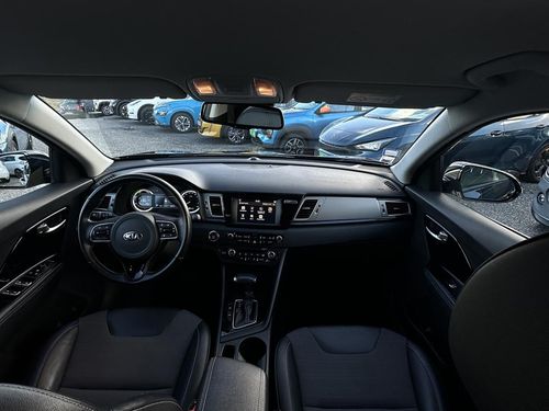 Kia Niro - Photo 14