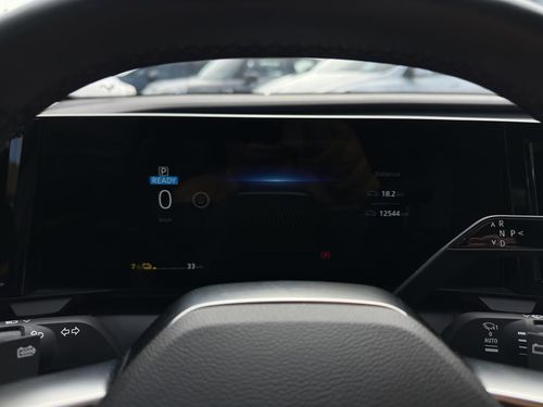 Renault Mégane E-Tech - Photo 24