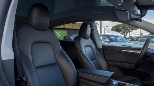 Tesla Model Y - Photo 19