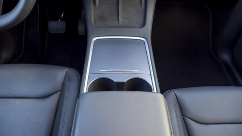 Tesla Model Y - Photo 14