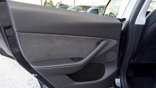 Tesla Model Y - Photo 35