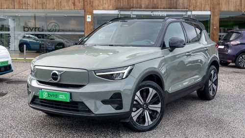 Volvo XC 40 - Photo 2