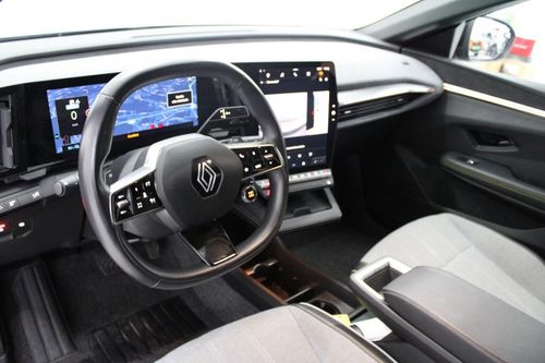 Renault Mégane E-Tech - Photo 11