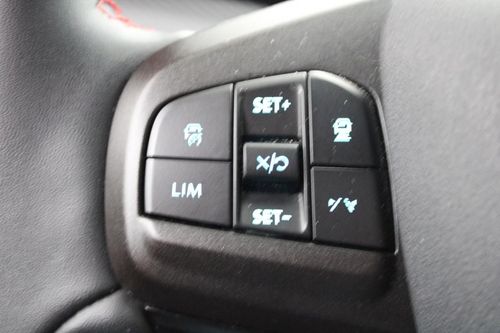 Ford Mustang Mach-E - Photo 18