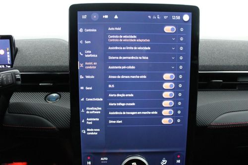 Ford Mustang Mach-E - Photo 36