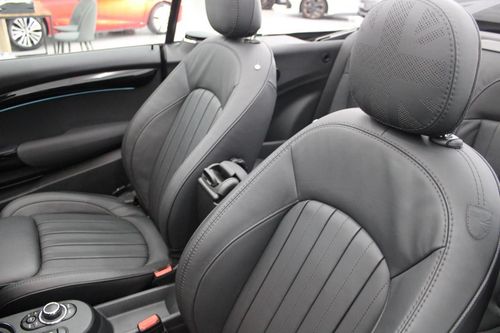 MINI Cabrio - Photo 10