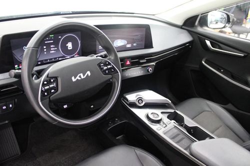 Kia EV6 - Photo 11