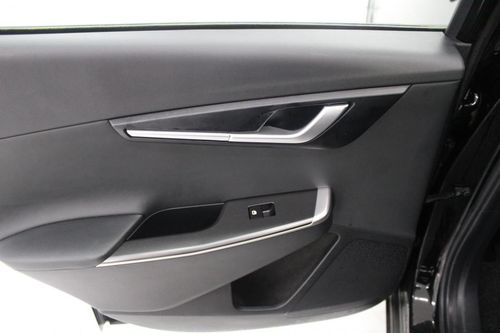 Kia EV6 - Photo 12