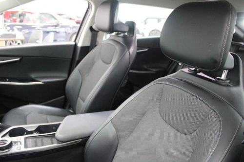 Kia EV6 - Photo 10
