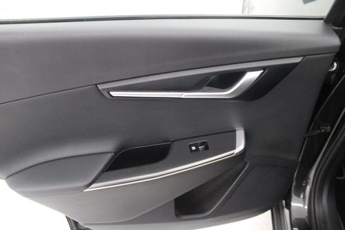 Kia EV6 - Photo 12