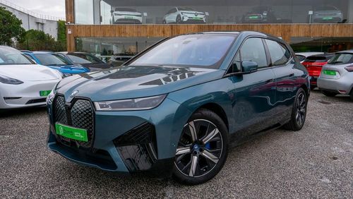 BMW iX - Photo 2