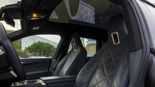BMW iX - Photo 32