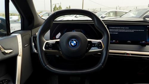 BMW iX - Photo 45