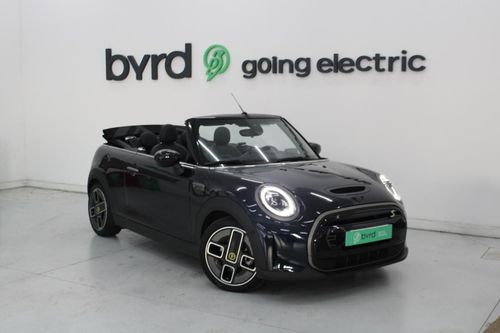 MINI Cabrio - Photo 1