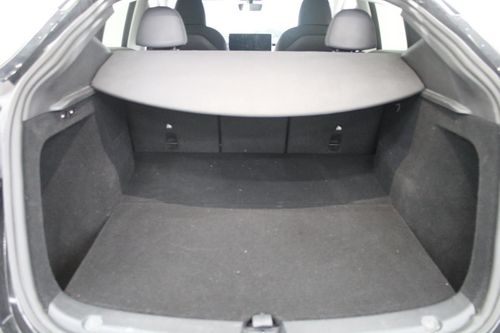 Tesla Model Y - Photo 9