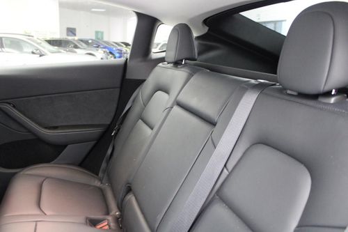 Tesla Model Y - Photo 14