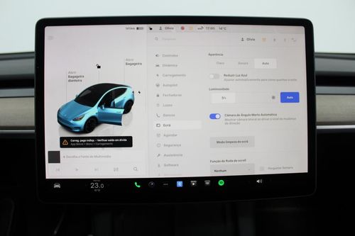 Tesla Model Y - Photo 23