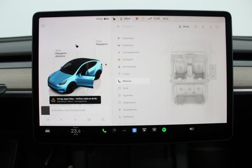 Tesla Model Y - Photo 22