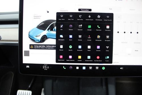 Tesla Model Y - Photo 32