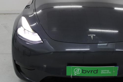 Tesla Model Y - Photo 4