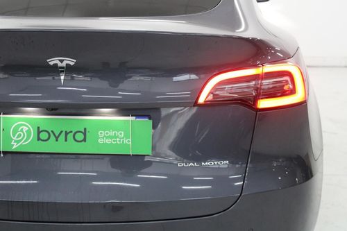 Tesla Model Y - Photo 6