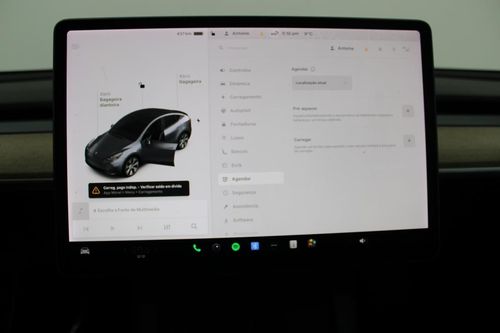 Tesla Model Y - Photo 24