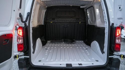 Peugeot Partner - Photo 14