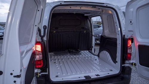 Peugeot Partner - Photo 28