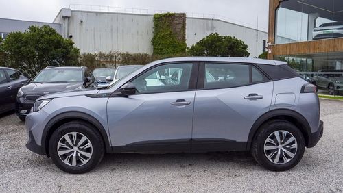 Peugeot e-2008 - Photo 8