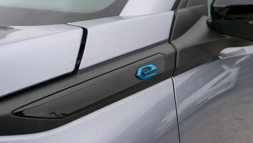 Peugeot e-2008 - Photo 7