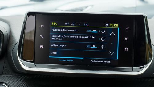 Peugeot e-2008 - Photo 21