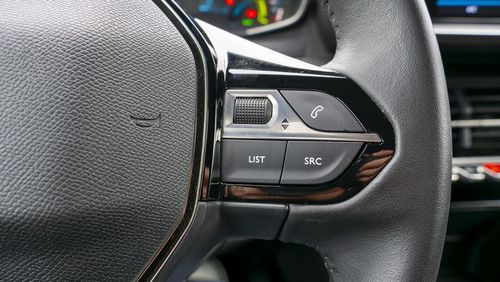 Peugeot e-2008 - Photo 31