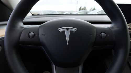 Tesla Model Y - Photo 32