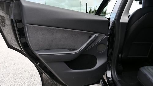 Tesla Model Y - Photo 34