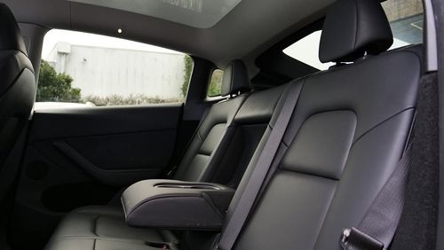 Tesla Model Y - Photo 35