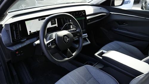 Renault Mégane E-Tech - Photo 25
