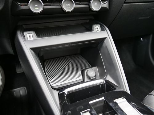 Citroen e-C4 X - Photo 30