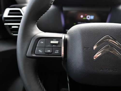 Citroen e-C4 X - Photo 26