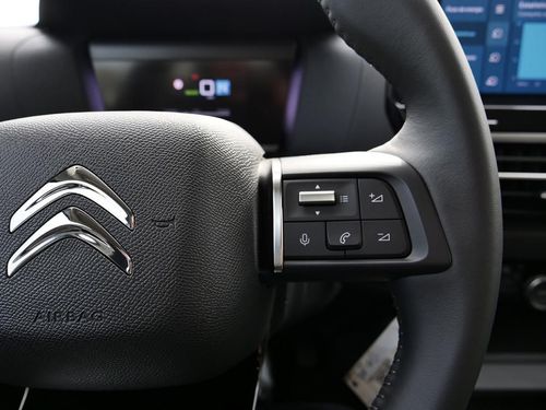 Citroen e-C4 X - Photo 27