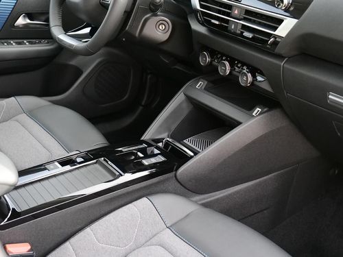 Citroen e-C4 X - Photo 29