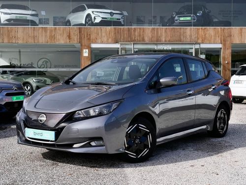 Nissan Leaf - Photo 2