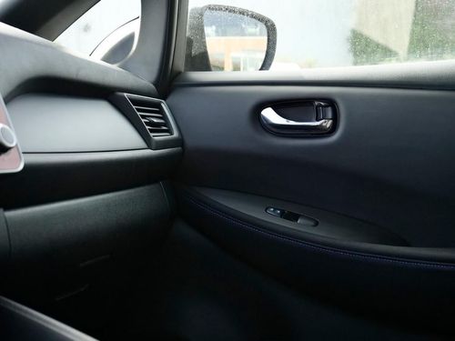 Nissan Leaf - Photo 34